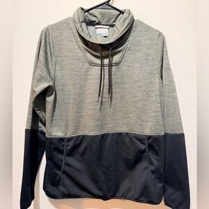 Columbia Heathered Gray Pullover Hoodie